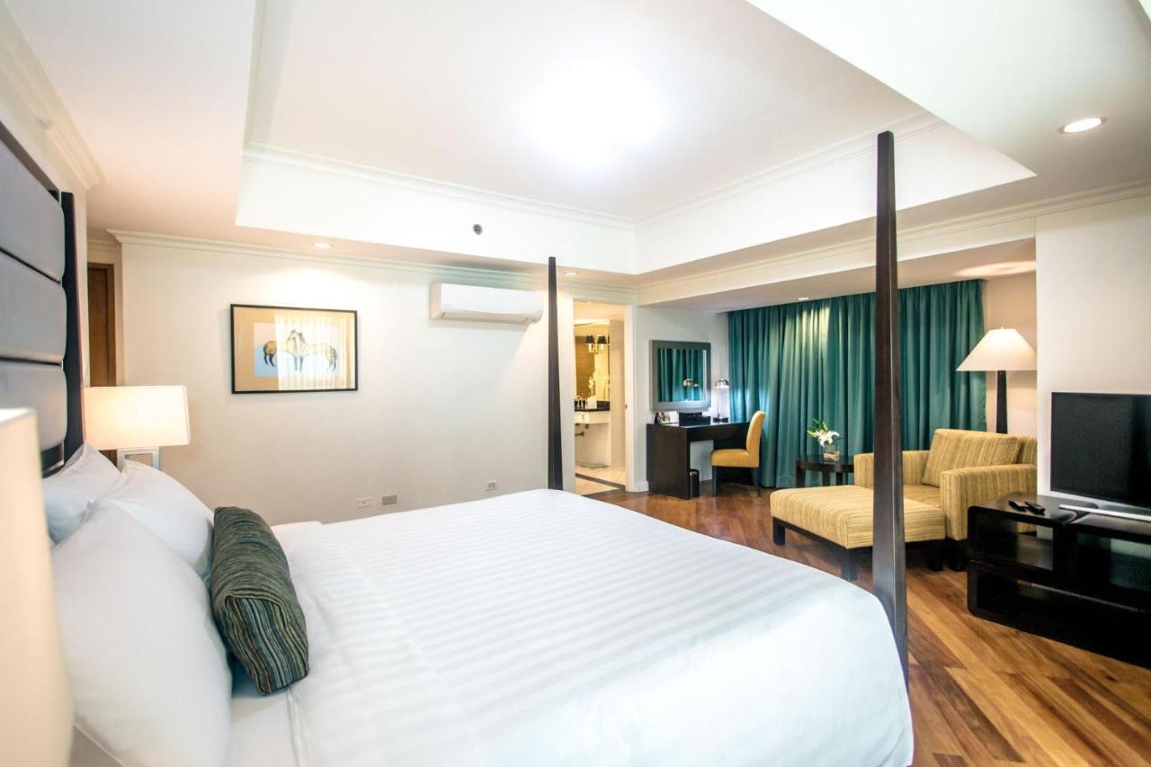 Fraser Place Manila Makati City Exteriér fotografie